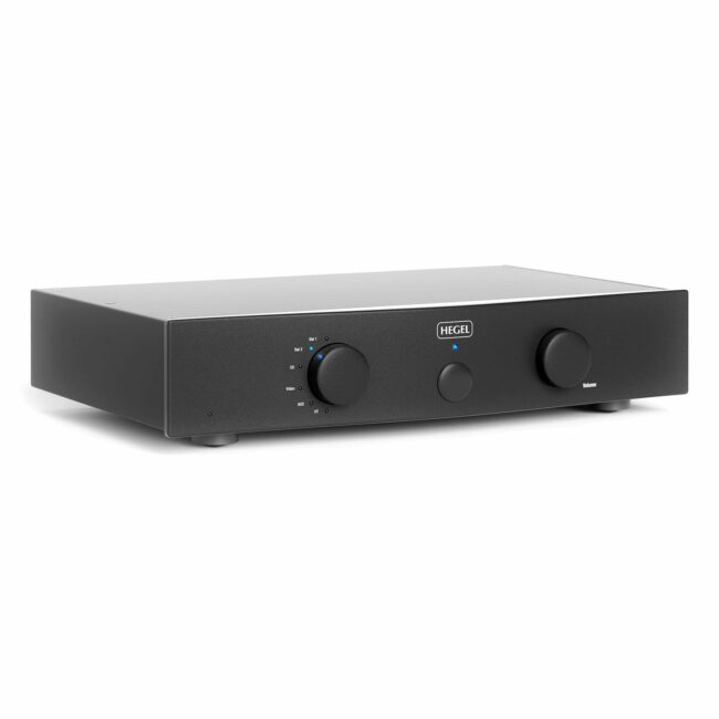 Hegel P30 Balanced Preamplifier with SoundEngine Angle