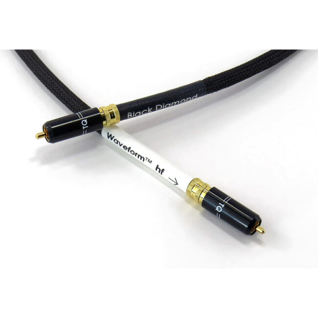 Tellurium Q Black Diamond Waveform™ hf Digital RCA Cable Close up
