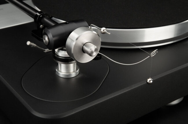 Dr. Feickert Analogue Volare Turntable Black Detail 2