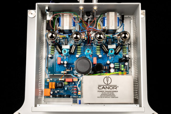 Canor Vitus M1 Monoblock Vacuum Tube Power Amplifier