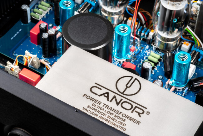 Canor Vitus M1 Monoblock Vacuum Tube Power Amplifier